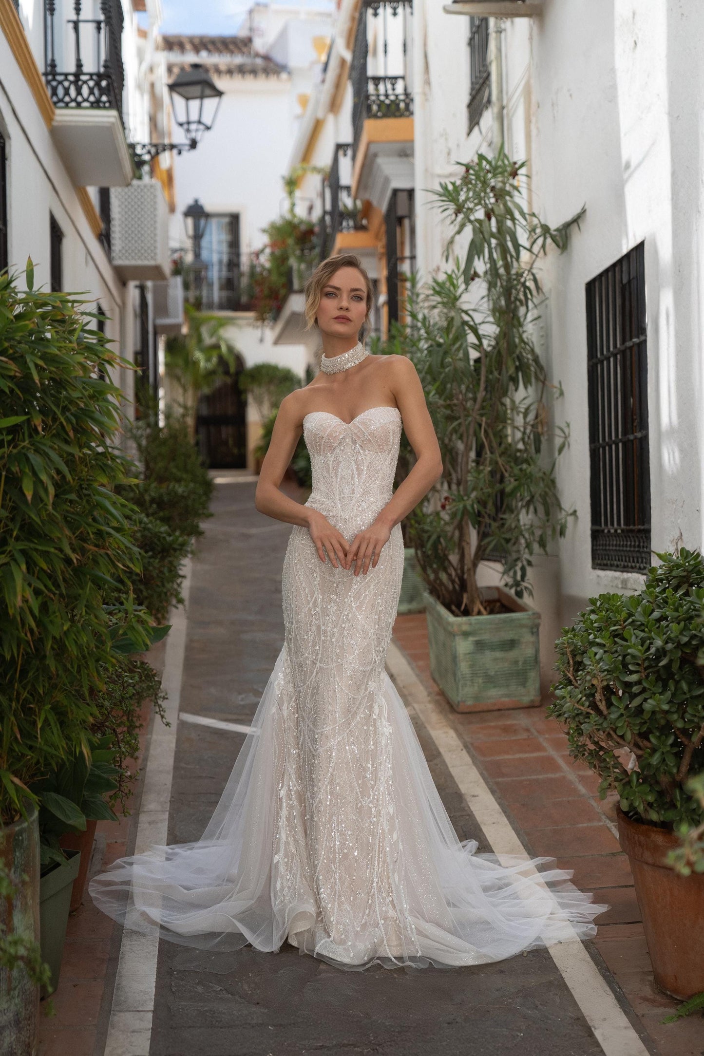 HAHELI Sparkling Mermaid Wedding Dress with Sweetheart Corset & Tulle Train