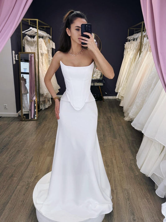 ARNO (empty) – Modern Satin Wedding Corset Top with Sculpted Basque Waist