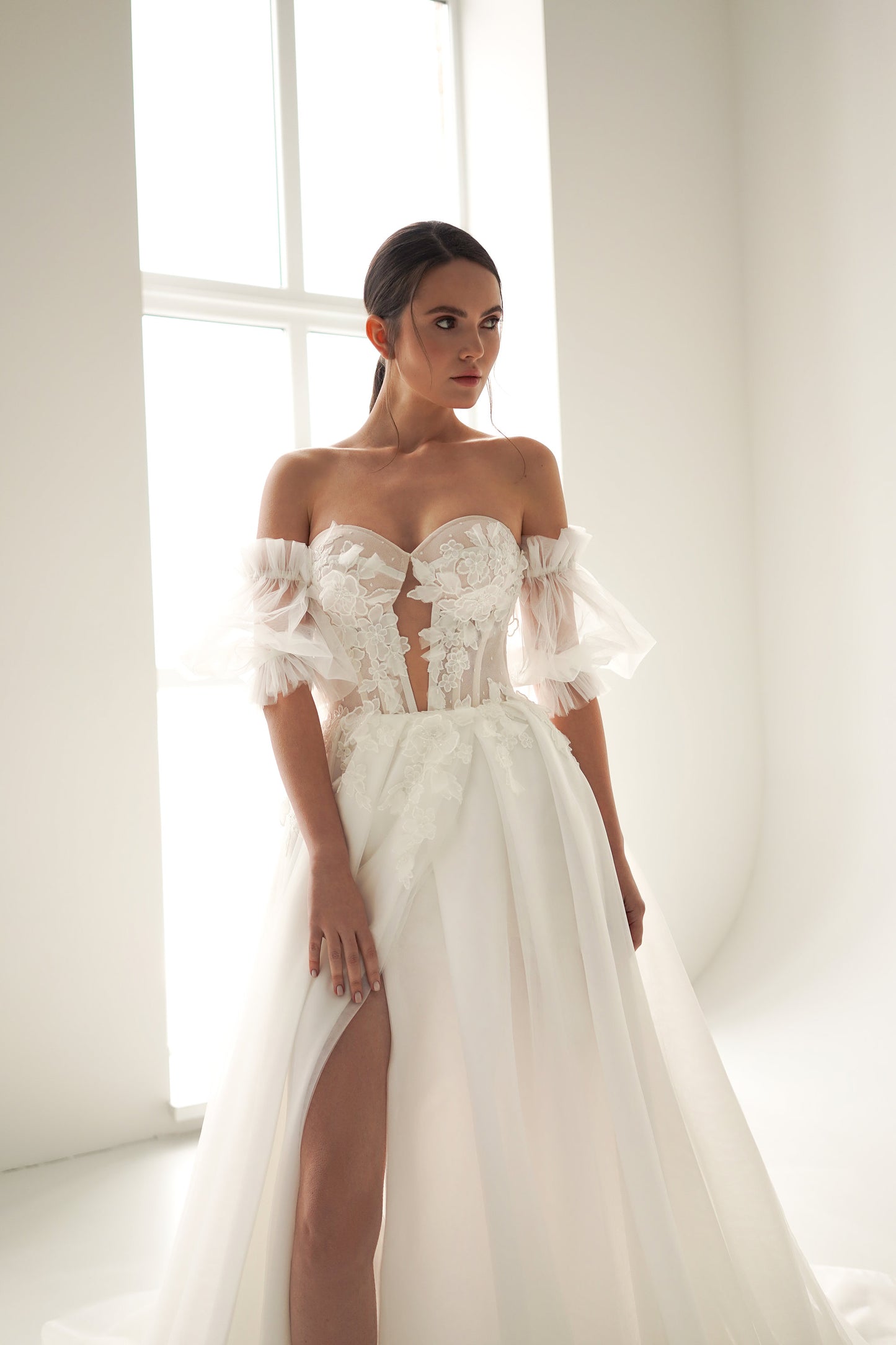 ASTRAL – Off-Shoulder Lace & Tulle Wedding Dress with Slit | Puff Sleeves Bridal Gown