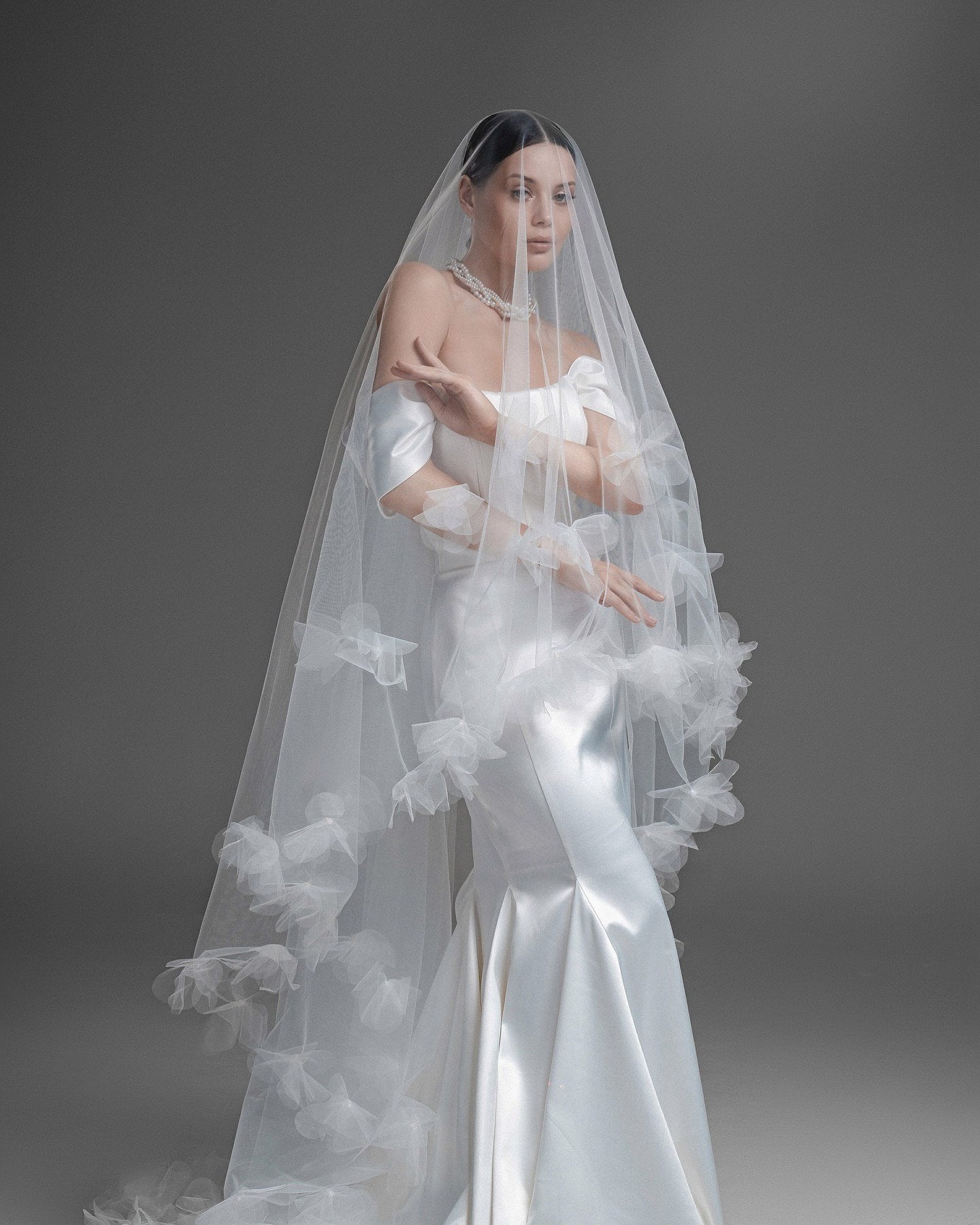 Elegant Bridal Cape Veil with 3D Floral Appliqués, Long One Tier Wedding Veil with Delicate Flowers, Tulle flowers veil blusher flowers veil