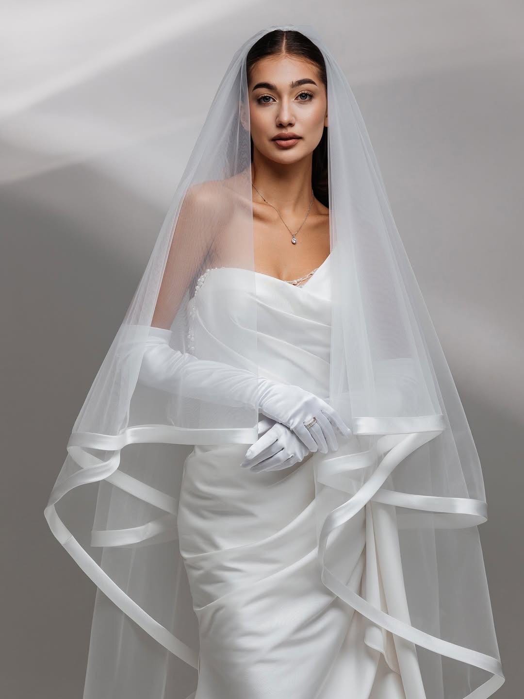 Elegant Satin-Trim Bridal Veil - Classic 150cm Width, High-Quality Tulle, Sophisticated Wedding Accessory two tier veil