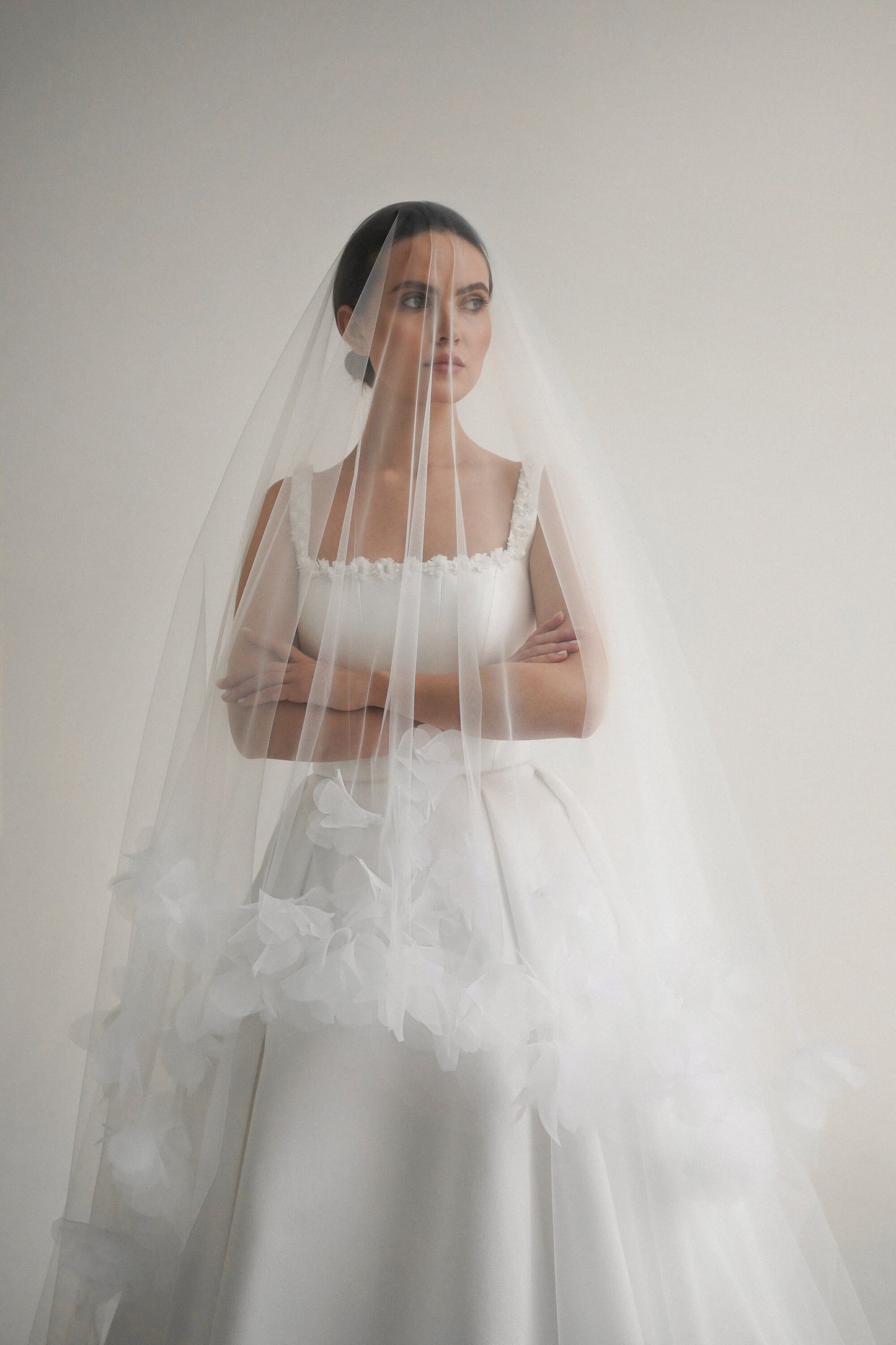 PROTEGO – Regal Elegance in a Modern Silhouette
