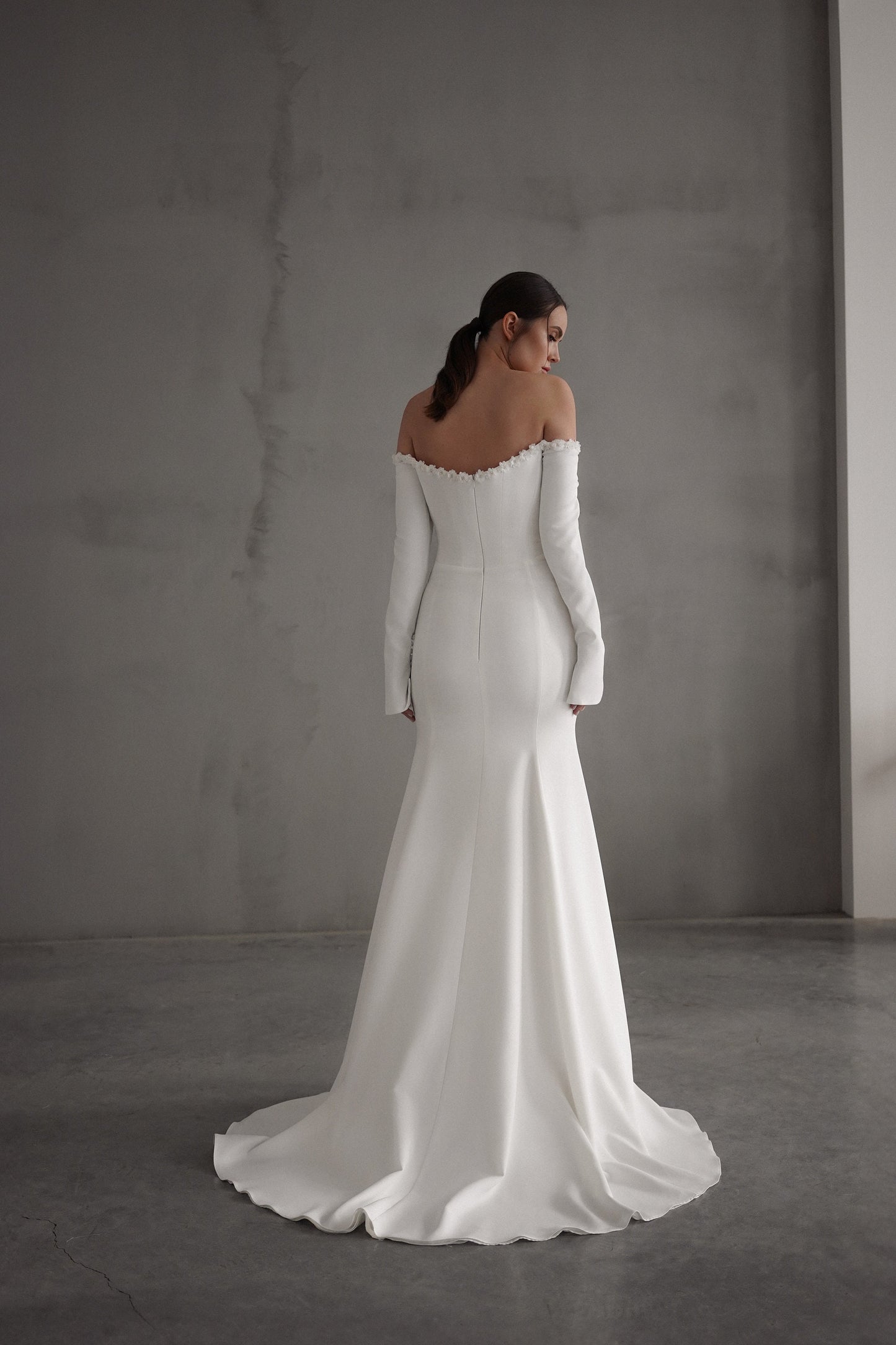 HERMIONA – Off-Shoulder Crepe Wedding Dress with Long Sleeves | Modern Mermaid Bridal Gown