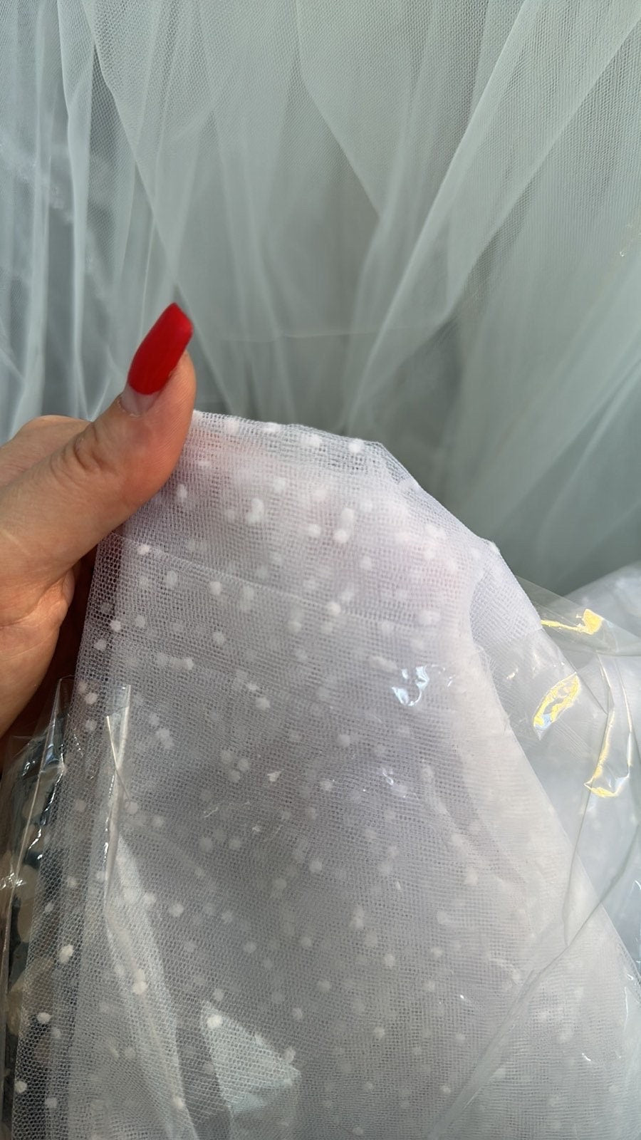 Polka dot veil,Spotted veil,Tulle polka dot veil, Dotted veil, Cathedral polka dot veil, Polka dot wedding veil,Vintage ivory polka dot veil