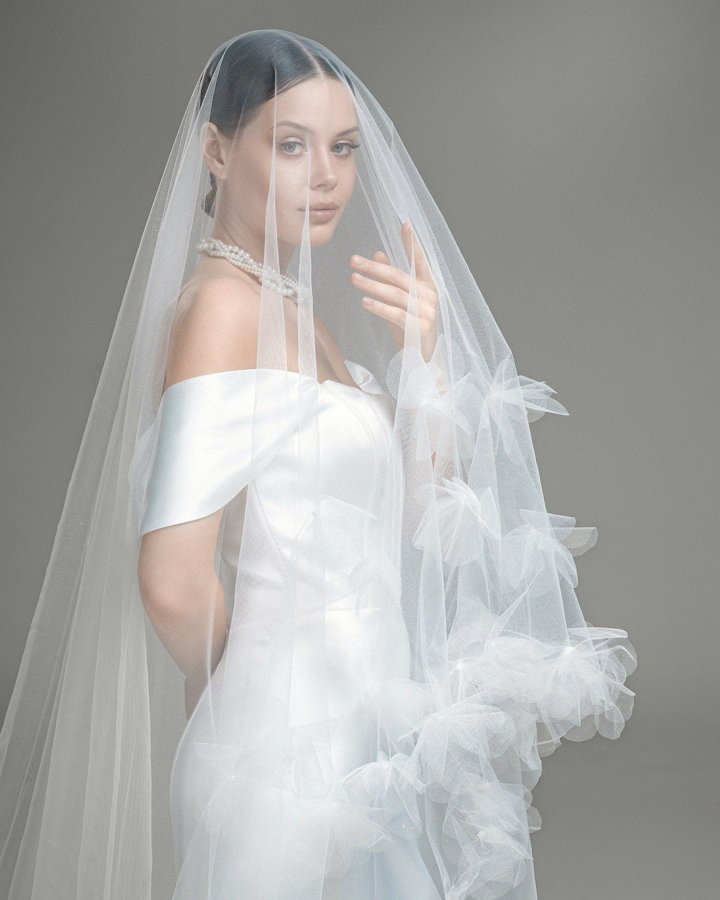 Elegant Bridal Cape Veil with 3D Floral Appliqués, Long One Tier Wedding Veil with Delicate Flowers, Tulle flowers veil blusher flowers veil