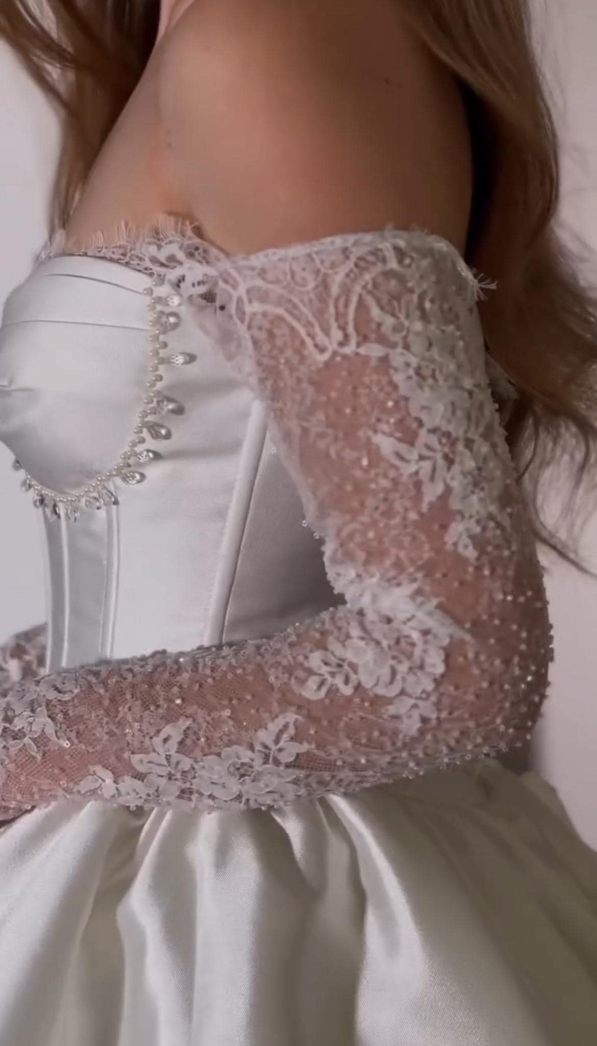 Princess Wedding Dress with Basque Corset, Mikado & Chantilly Lace, Glamorous Off-Shoulder Gown with Lace Sleeves, Luxurious Bridal Dress