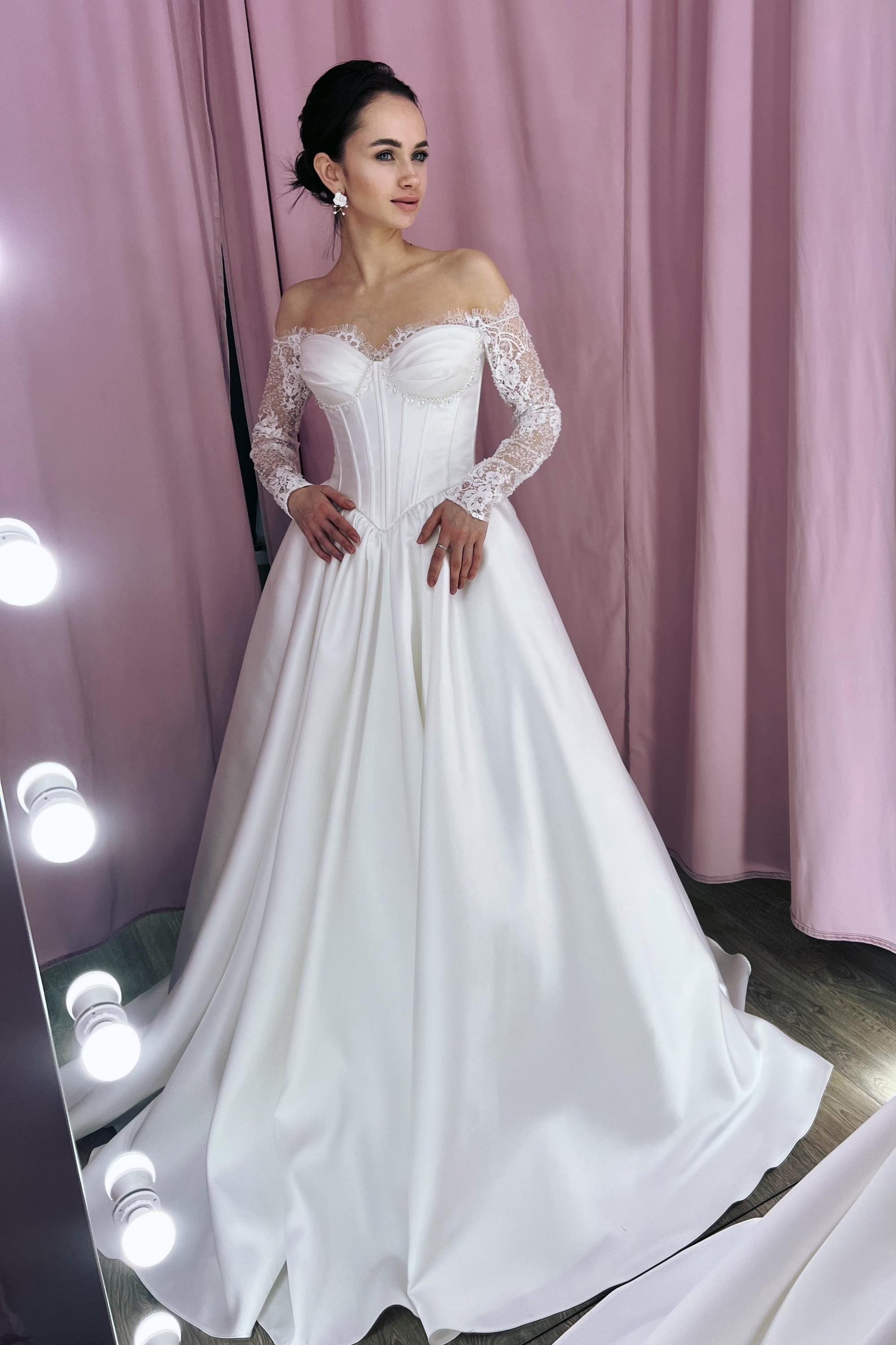 Princess Wedding Dress with Basque Corset, Mikado & Chantilly Lace, Glamorous Off-Shoulder Gown with Lace Sleeves, Luxurious Bridal Dress
