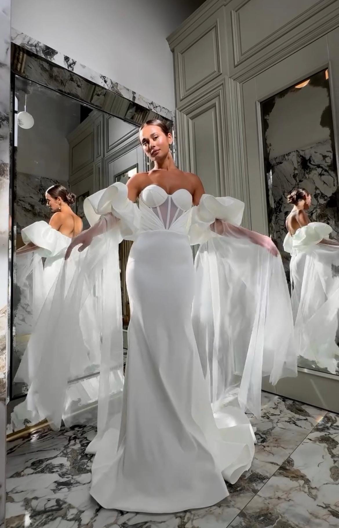 Luxury Mermaid Wedding Dress with Corset Bodice, Mikado Fabric, Draped Bust, Detachable Puff Sleeves, and Elegant Train