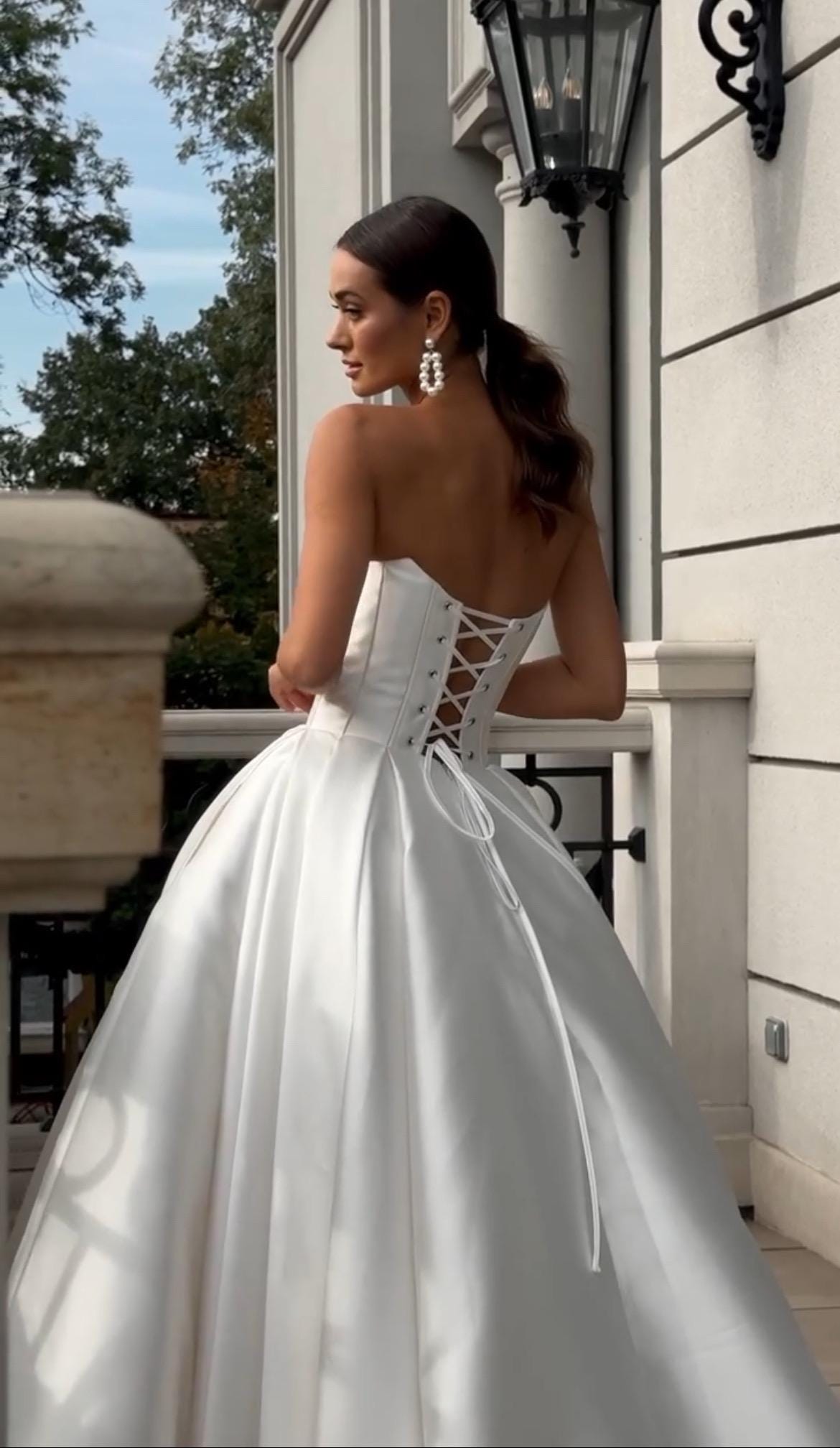Luxury Mikado Ball Gown Wedding Dress, Off-Shoulder Draped Corset, Elegant Bridal Gown with Train, Classic Wedding Dress