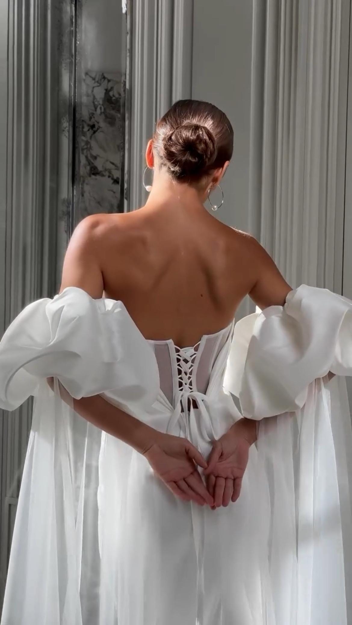 Luxury Mermaid Wedding Dress with Corset Bodice, Mikado Fabric, Draped Bust, Detachable Puff Sleeves, and Elegant Train