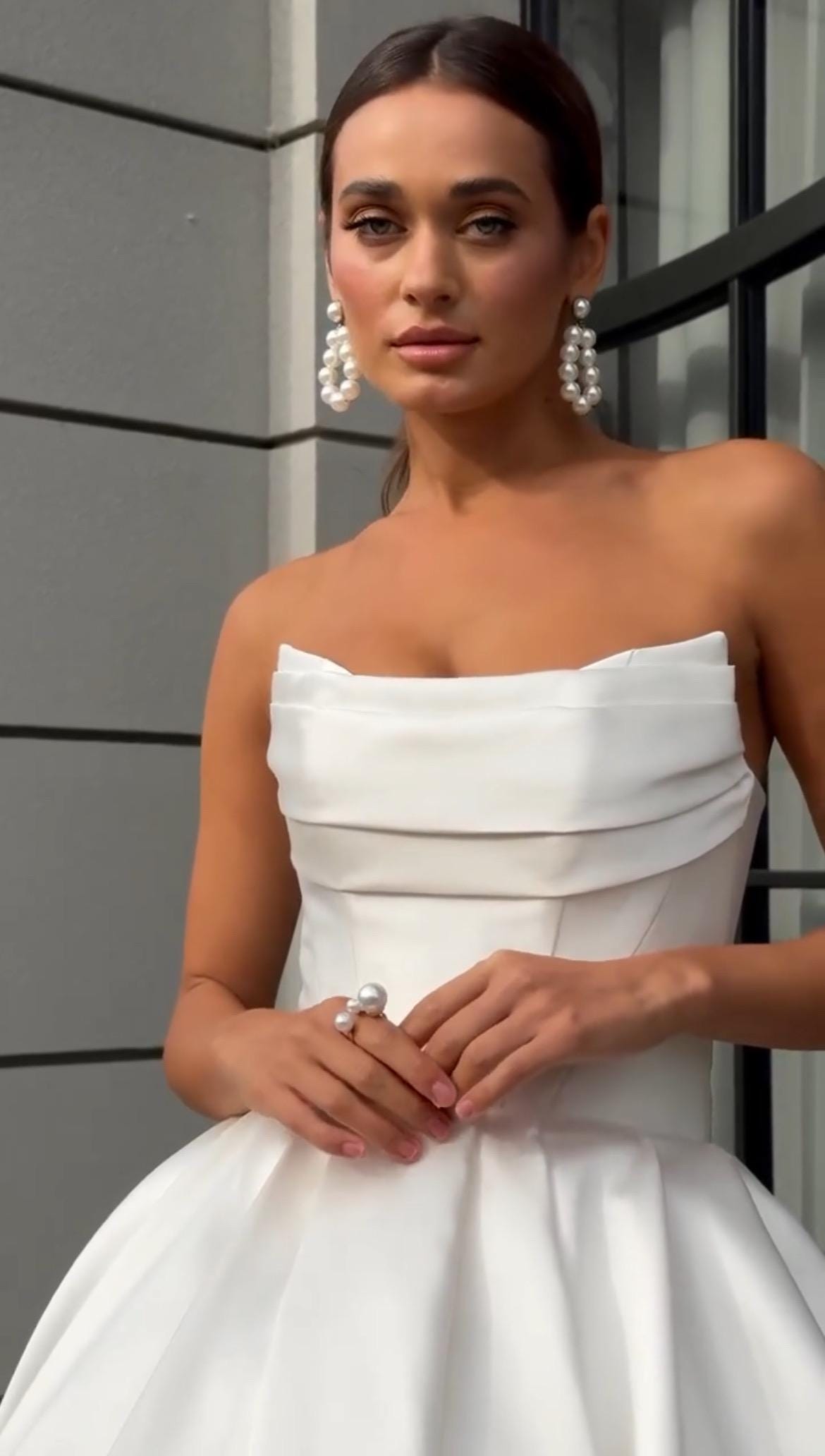 Luxury Mikado Ball Gown Wedding Dress, Off-Shoulder Draped Corset, Elegant Bridal Gown with Train, Classic Wedding Dress