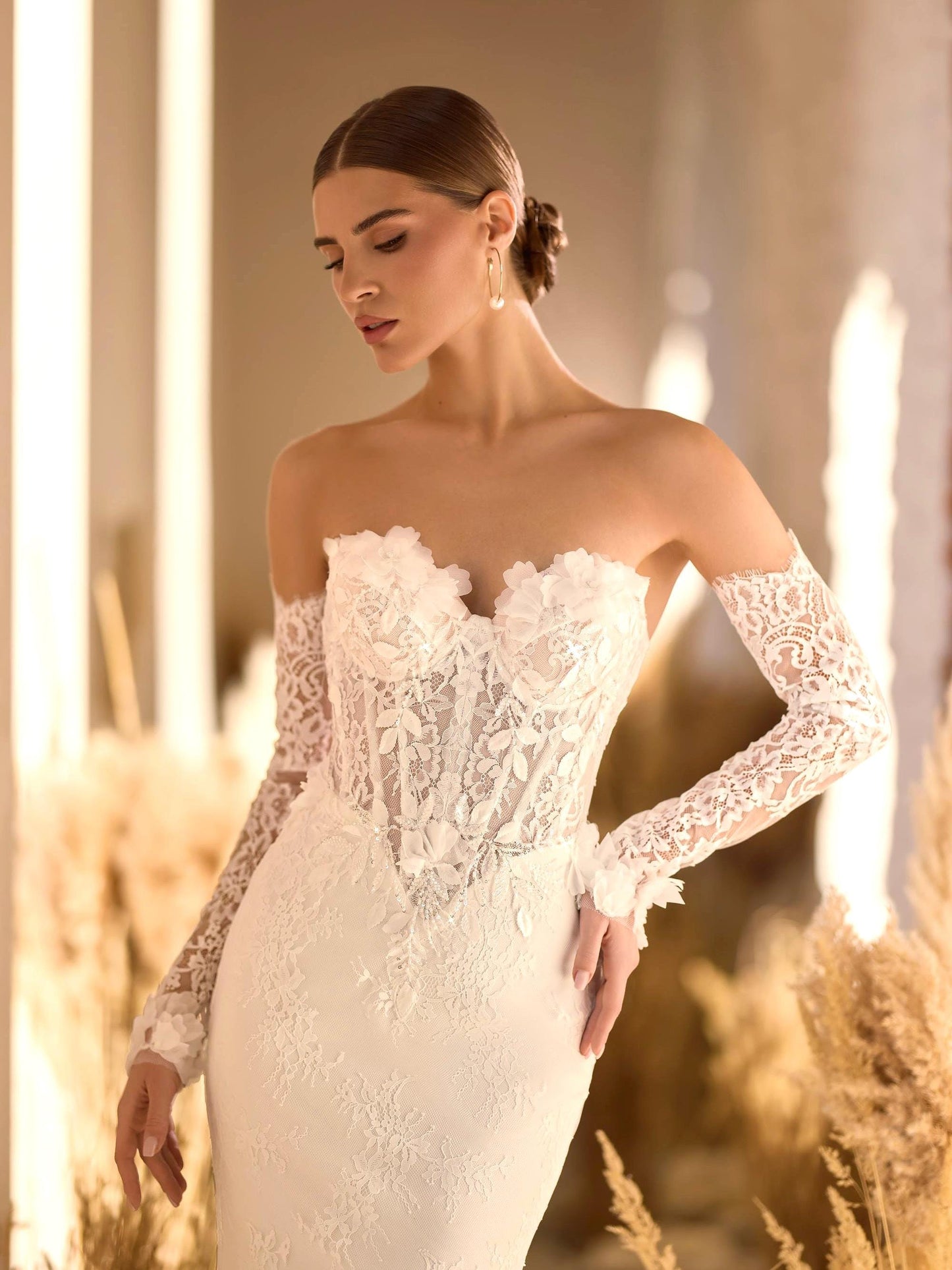 Off-Shoulder Lace Mermaid Wedding Dress with Train – Rustic Long Sleeve Bridal Gown – Satin Skirt Floral Corset Luxury Beach Dress