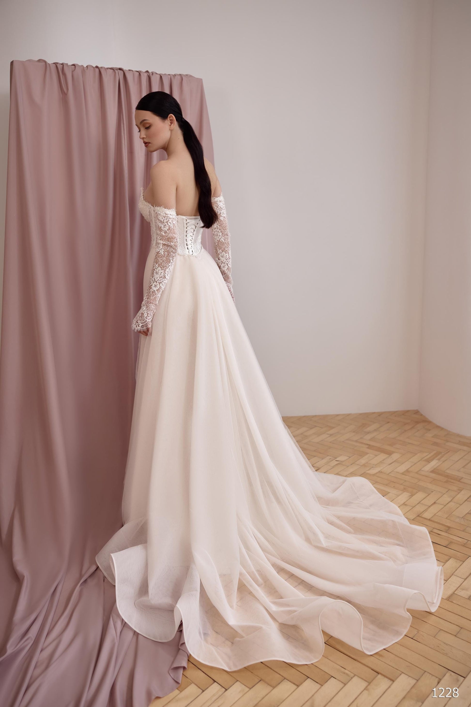 Sweetheart Neckline Mermaid Wedding Gown, Lace Corset Wedding Dress with Sleeves, Detachable Skirt, Sexy Fairy Beach Wedding Dress Bridal