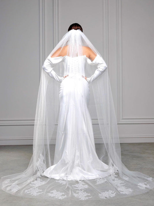 Luxurious One-Tier Cathedral Length Lace Veil with Exquisite Embroidered chantilly lace Detail for Brides, Custom Mantilla Wedding Veil