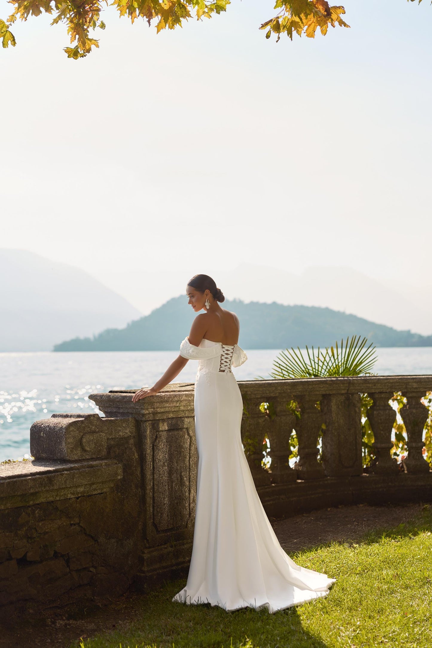 Crepe Wedding Dress Off Shoulder Corset Gown Mermaid Bridal Dress With Slit Elegant Modern Wedding Gown