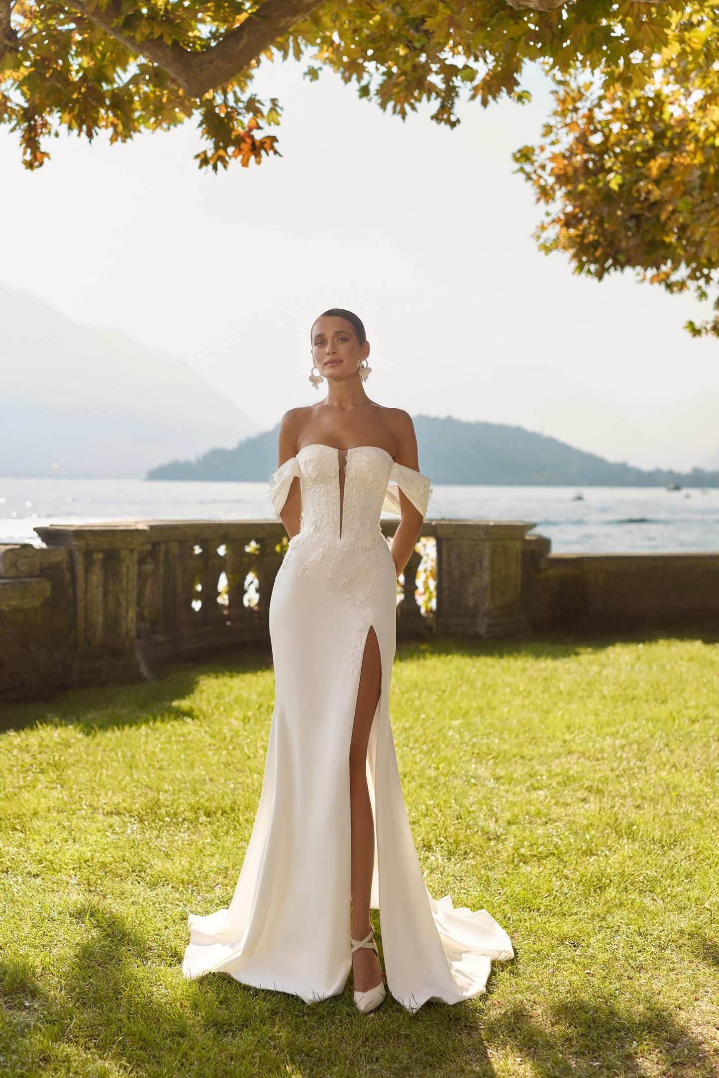 Crepe Wedding Dress Off Shoulder Corset Gown Mermaid Bridal Dress With Slit Elegant Modern Wedding Gown