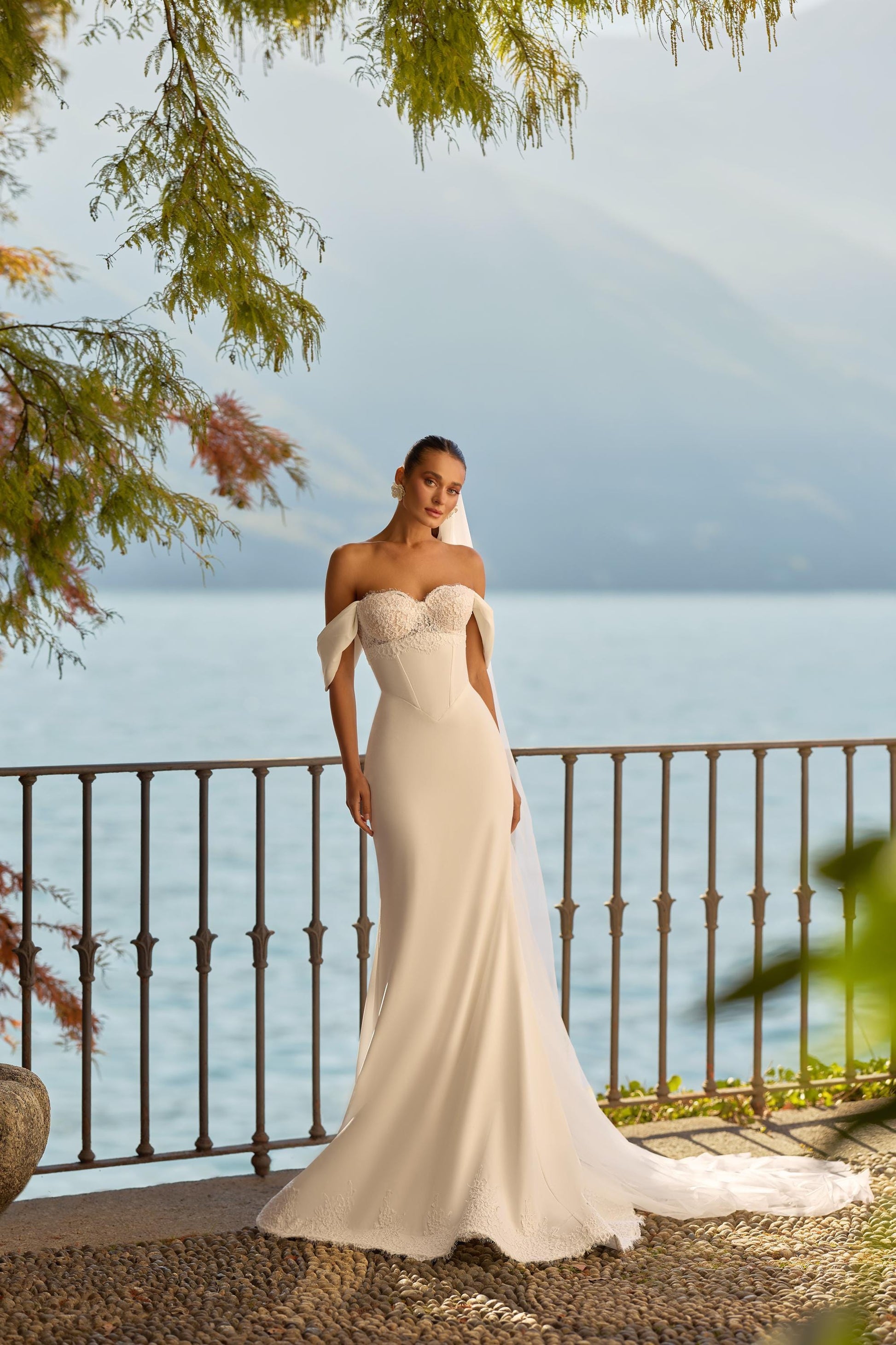 Strapless Wedding Dress with Off Shoulder Sleeves, Minimalist Bridal Gown with Corset Back, Elegant Modern Wedding Dress