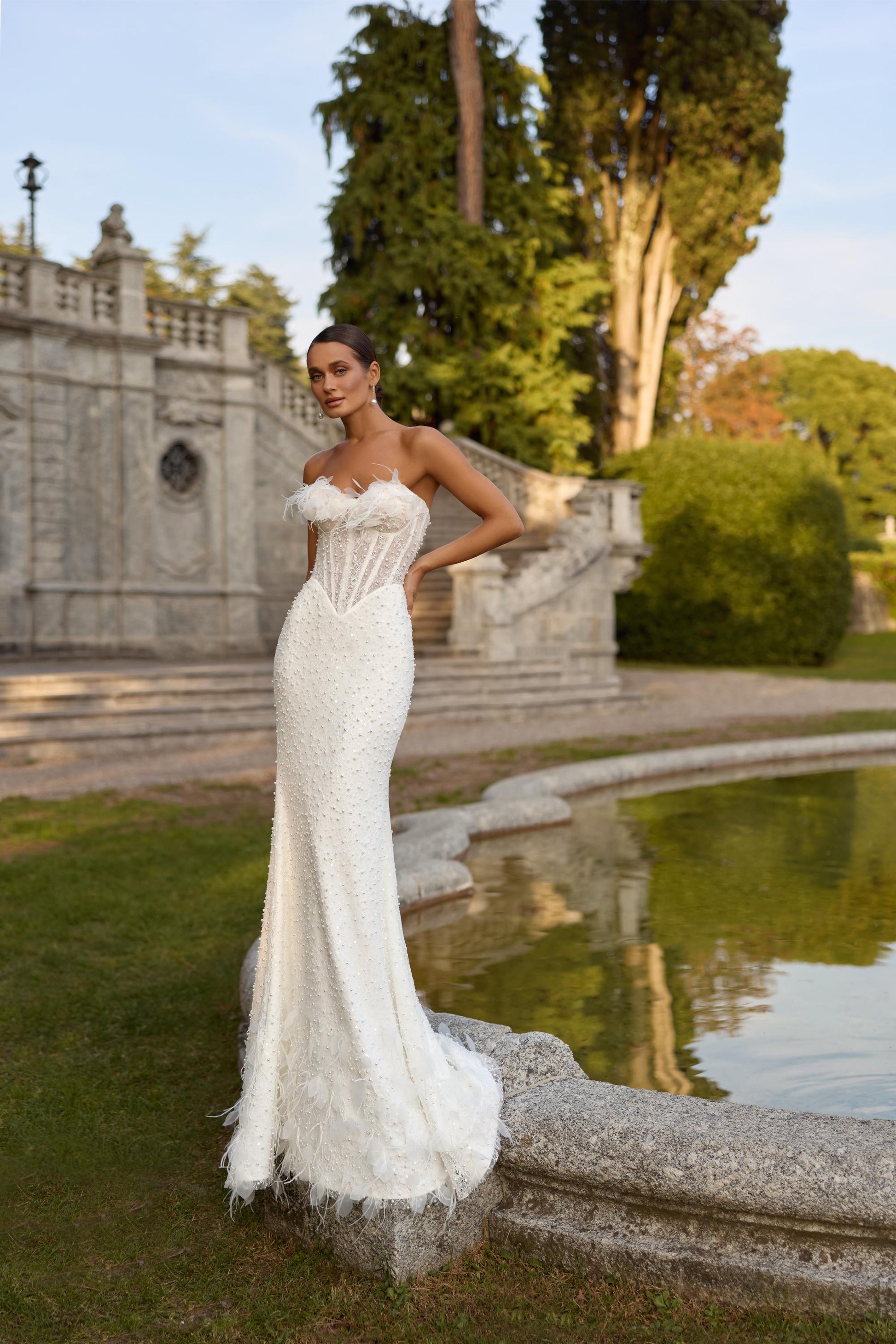 Wedding Dress Strapless Corset Bridal Gown Lace Mermaid Wedding Dress With Detachable Train Modern Bride