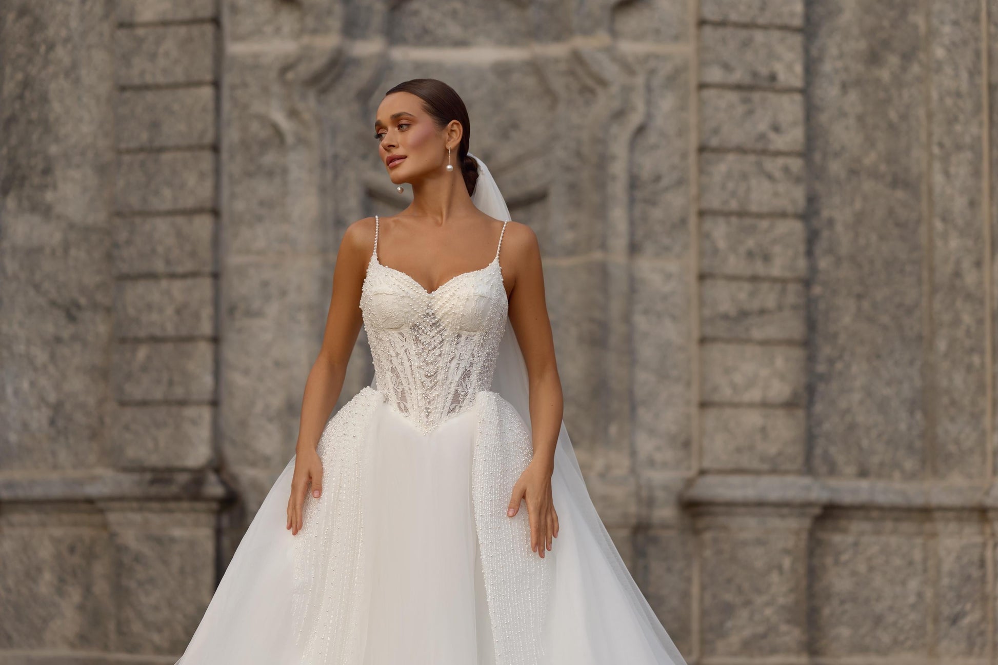 Wedding Dress Lace Corset A Line Bridal Gown Tulle Skirt Beaded Bodice Elegant Romantic Bridal Dress