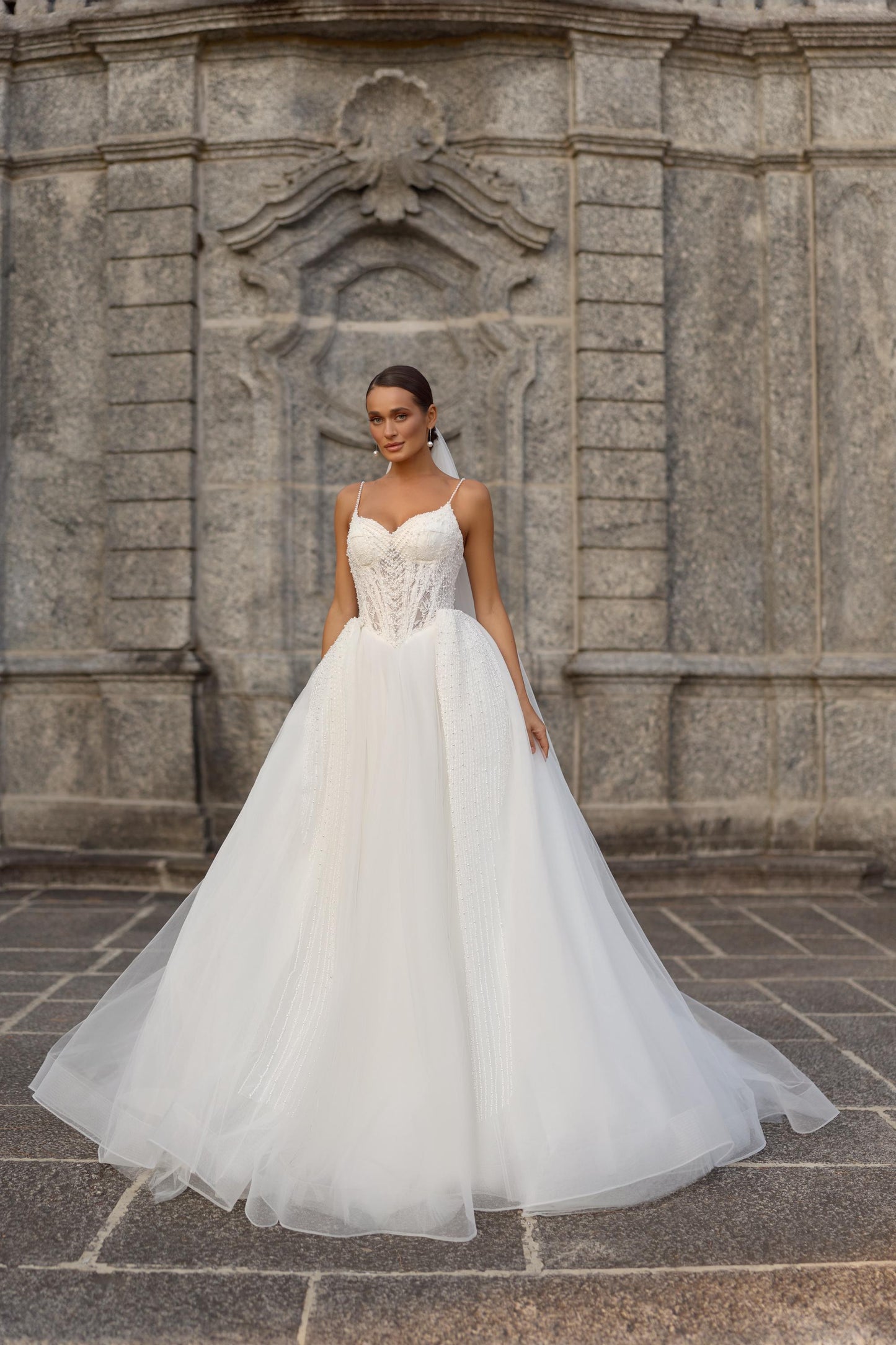 Wedding Dress Lace Corset A Line Bridal Gown Tulle Skirt Beaded Bodice Elegant Romantic Bridal Dress