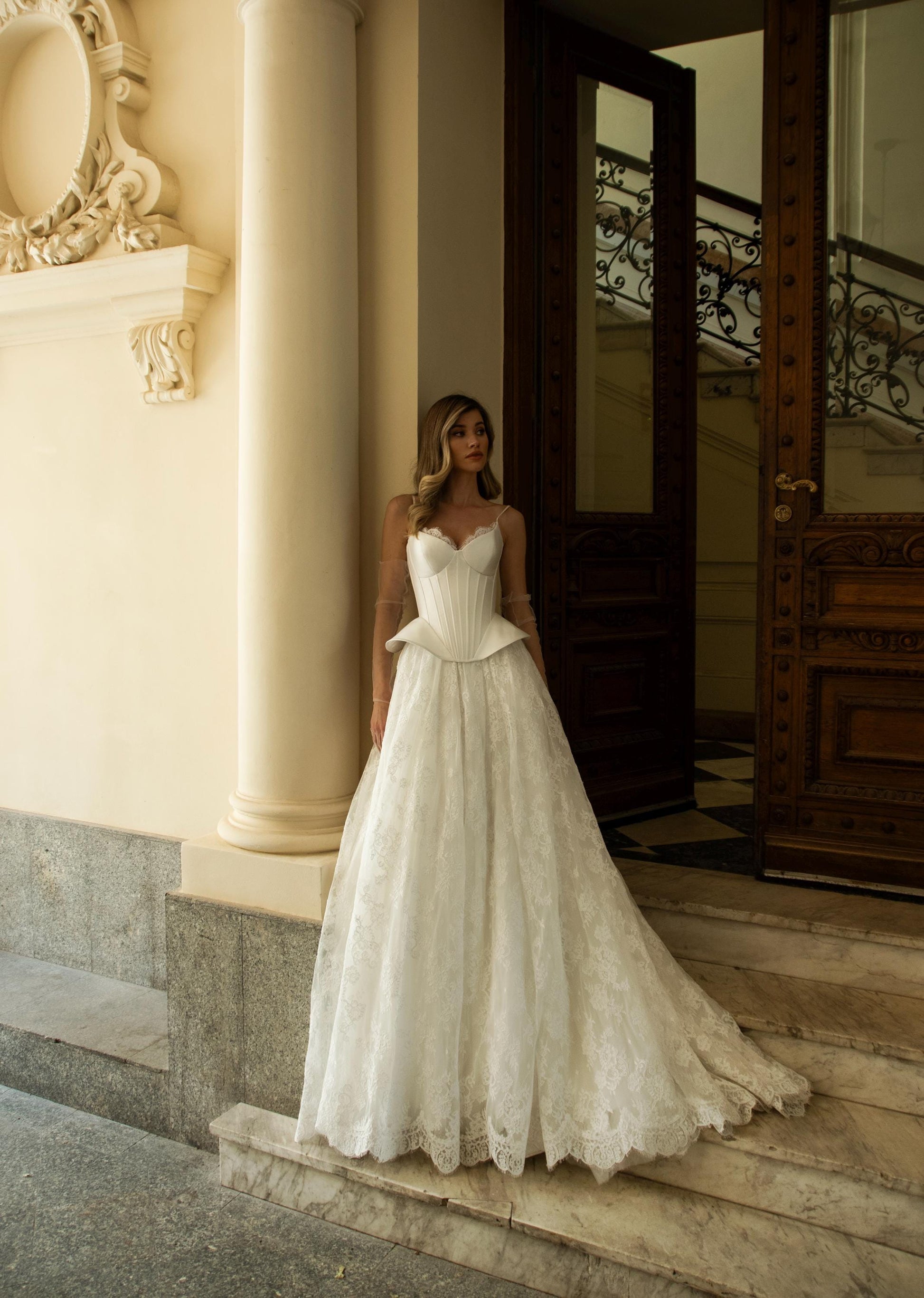 Lace Corset Wedding Dress with Detachable Overskirt, A-Line Bridal Gown, Romantic Lace Train, Modern Princess Bridal Look
