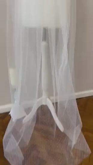 Polka dot veil,Spotted veil,Tulle polka dot veil, Dotted veil, Cathedral polka dot veil, Polka dot wedding veil,Vintage ivory polka dot veil