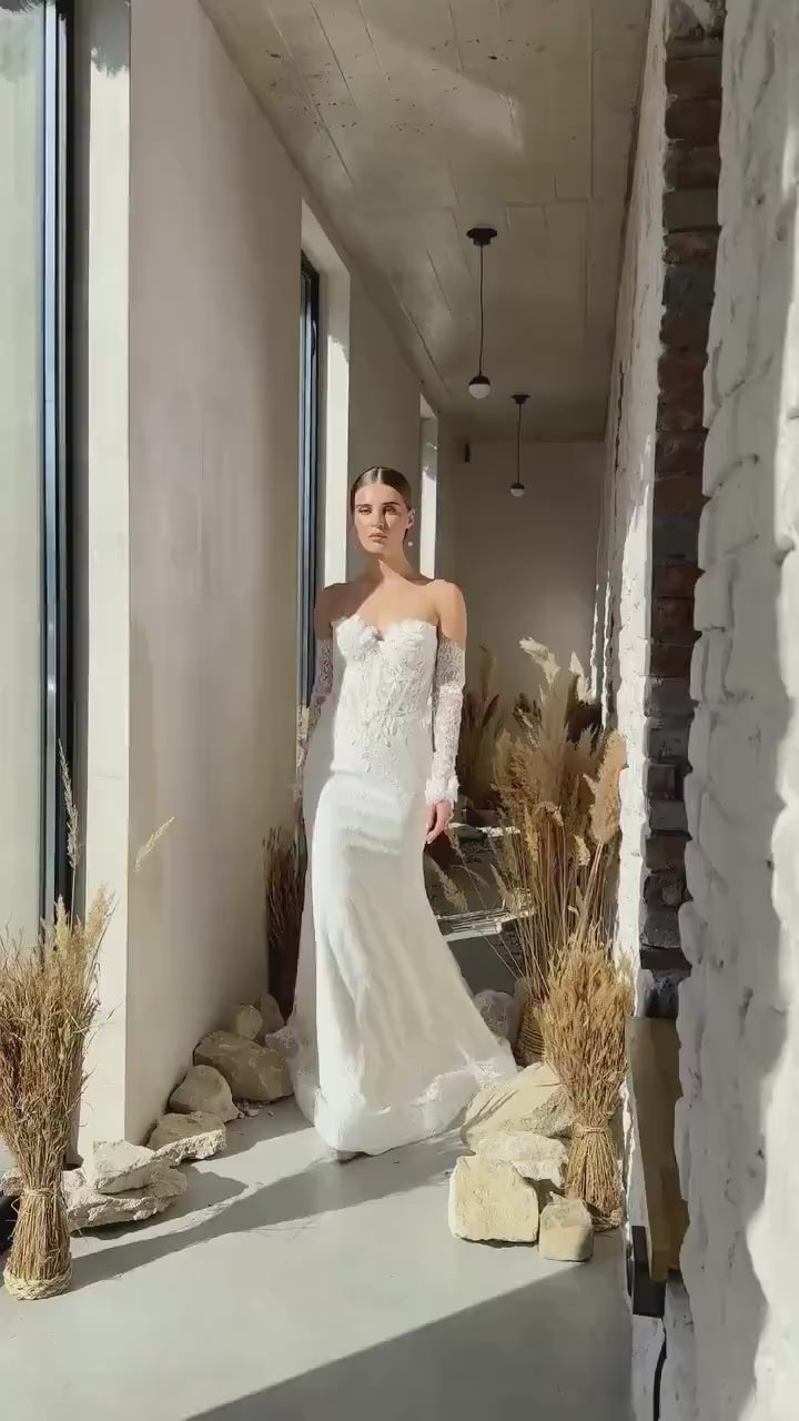 Off-Shoulder Lace Mermaid Wedding Dress with Train – Rustic Long Sleeve Bridal Gown – Satin Skirt Floral Corset Luxury Beach Dress