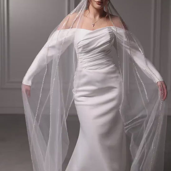 Elegant Bridal Veil with Sparkling Beaded Edges, Long Cathedral Veil for Bride with shimmering stripes made of sparkling beads and sequins